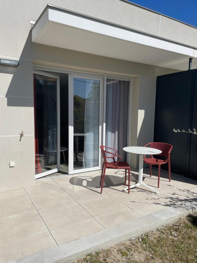 Aparthotel Domitys Les Tourmalines Carpentras Exterior foto